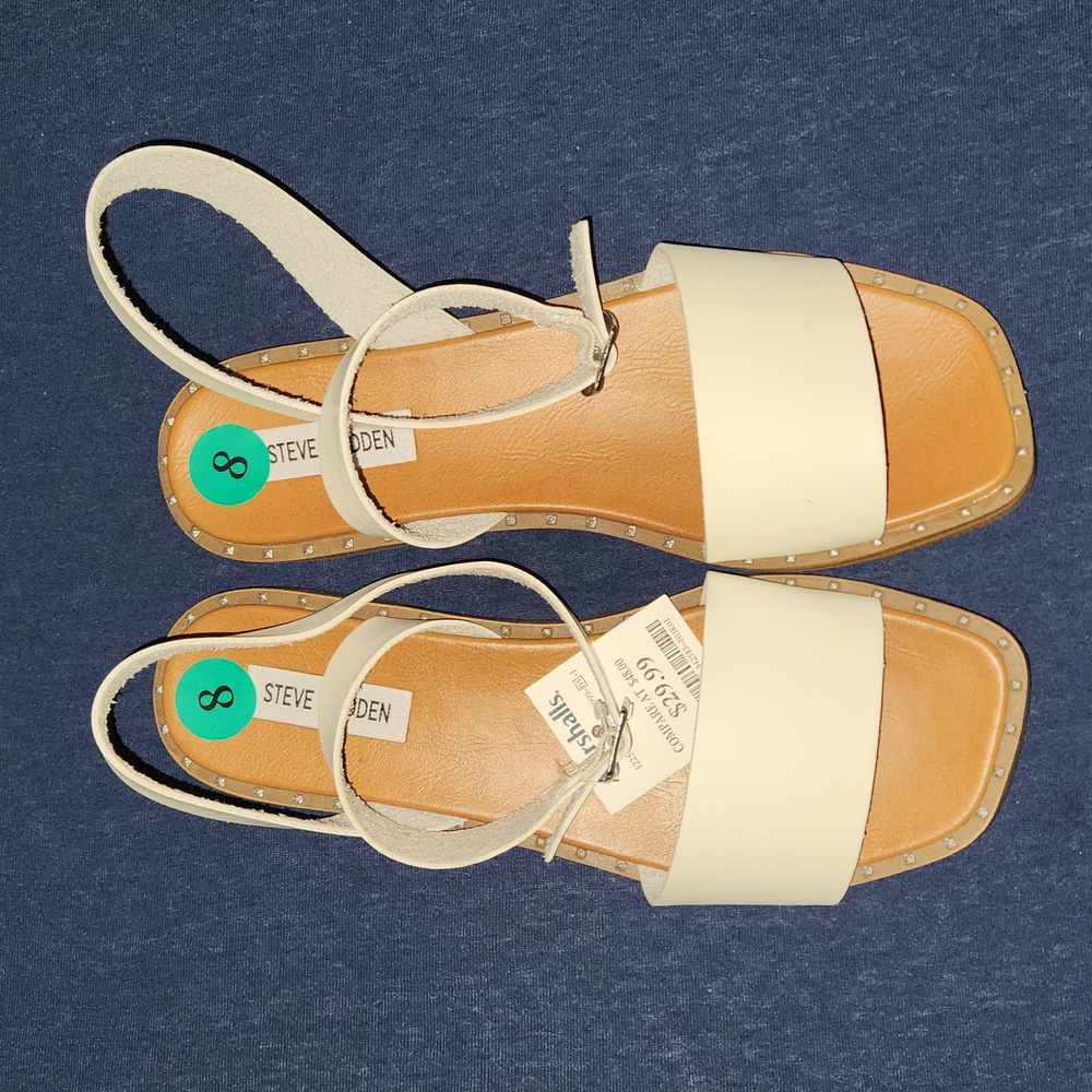 COPY - STEVE MADDEN SANDALS SIZE 8